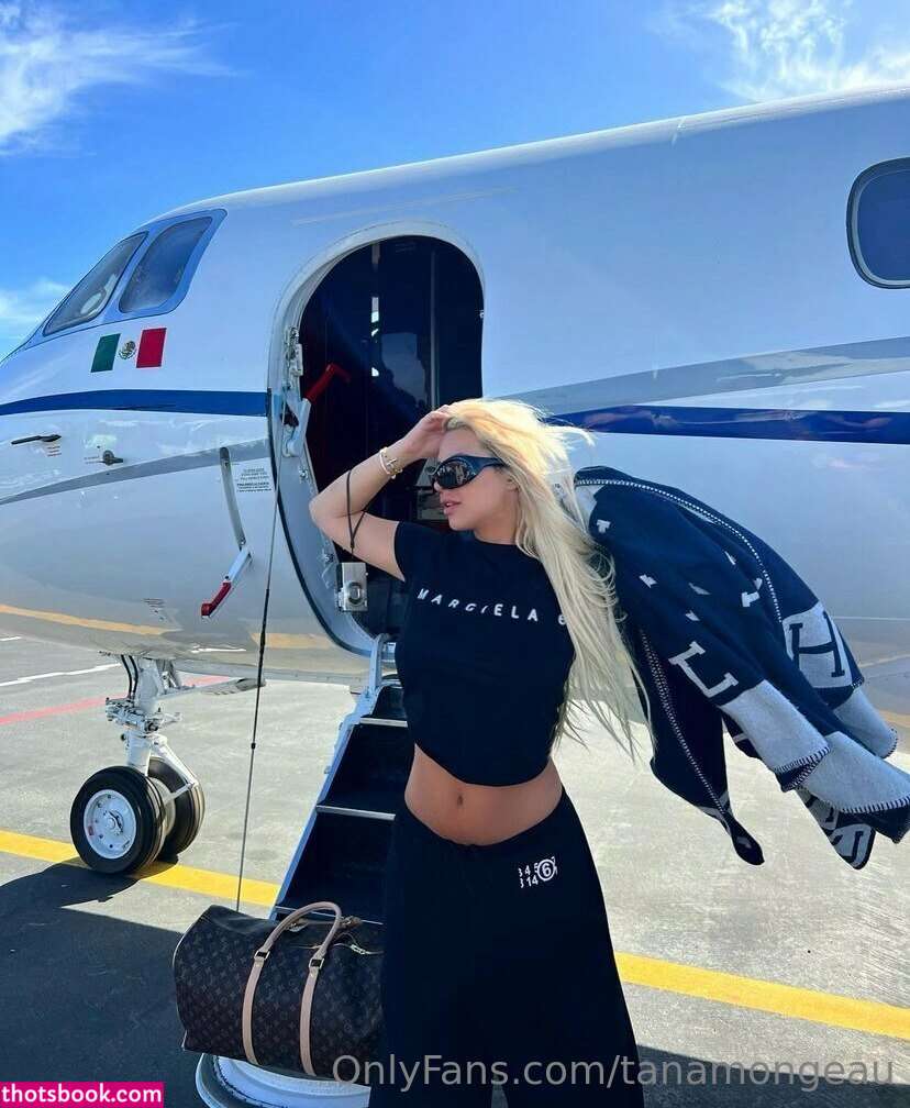 Tana Mongeau Photo #45