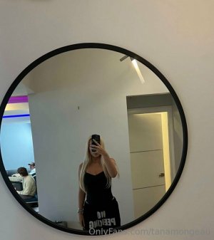 Tana Mongeau Photo #58