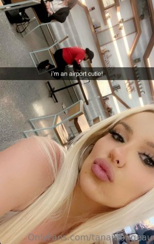 Tana Mongeau Photo #63