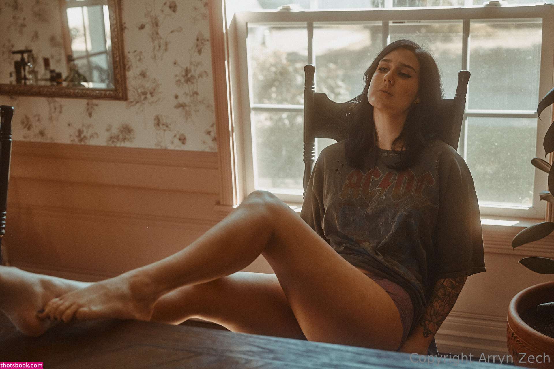 Arryn Zech Photo #390
