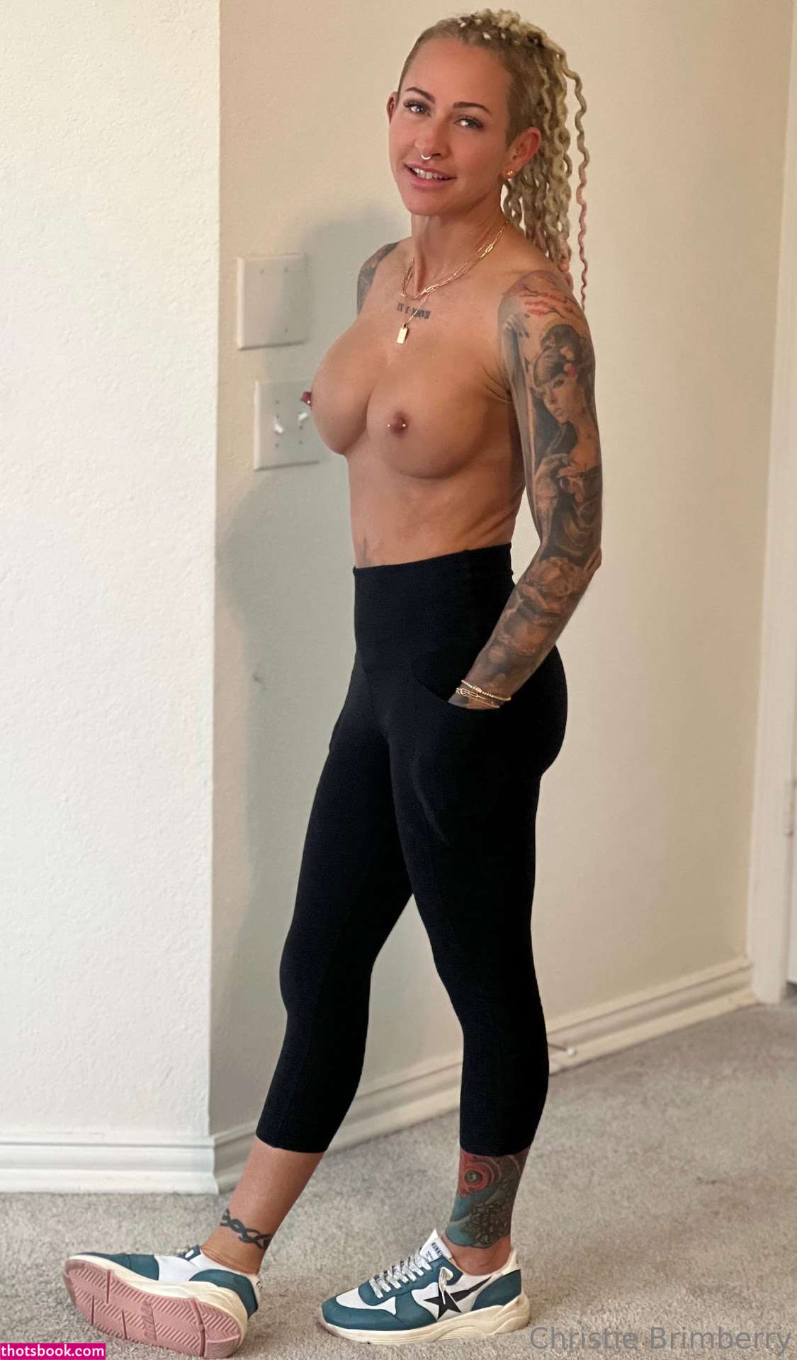 Christie Brimberry Photo #3