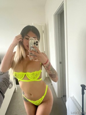 Lola Tessa Photo #136