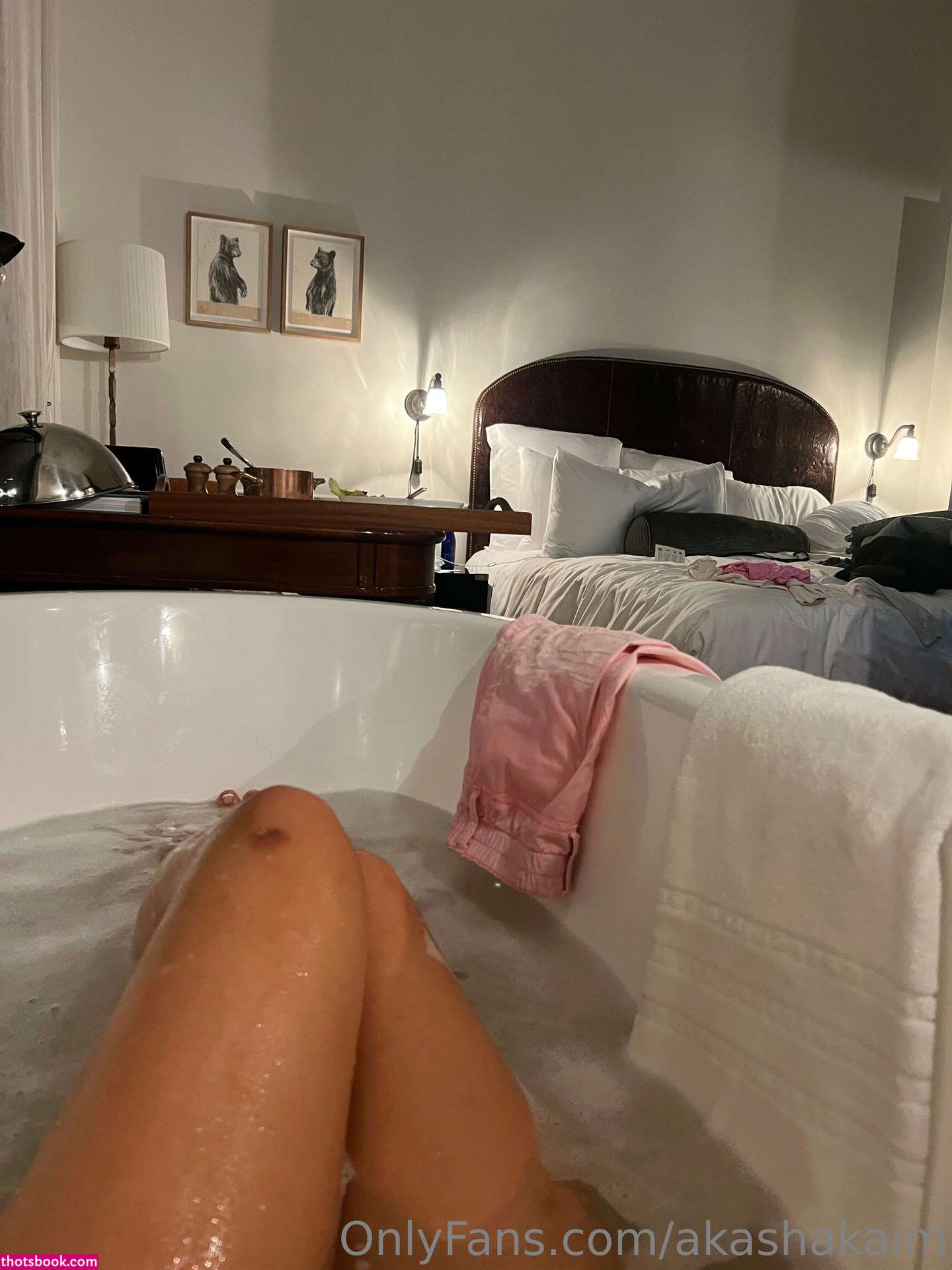 Akashakaim Photo #70