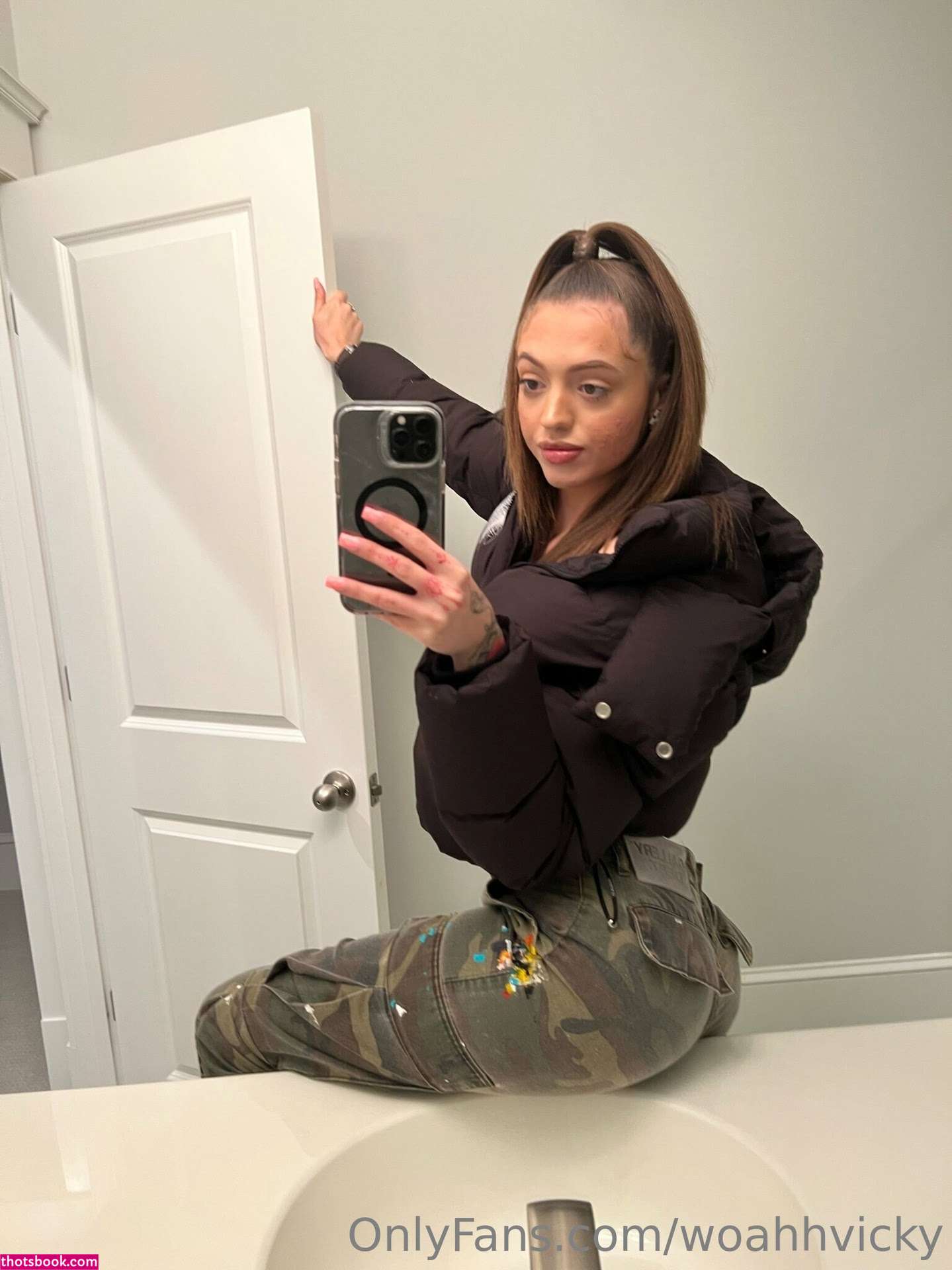 Woah Vicky Photo #130