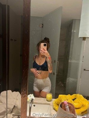 Woah Vicky Photo #153