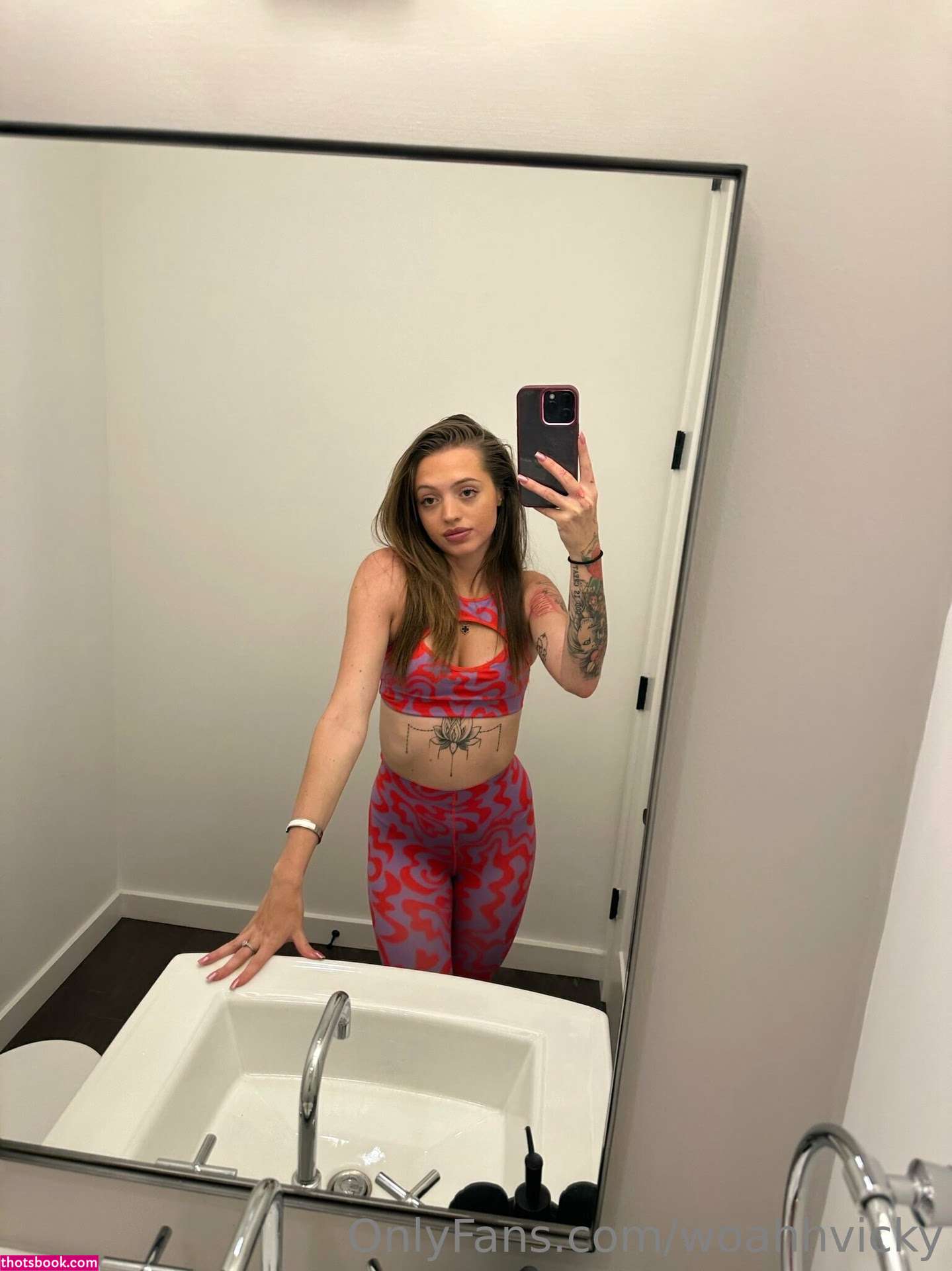 Woah Vicky Photo #181