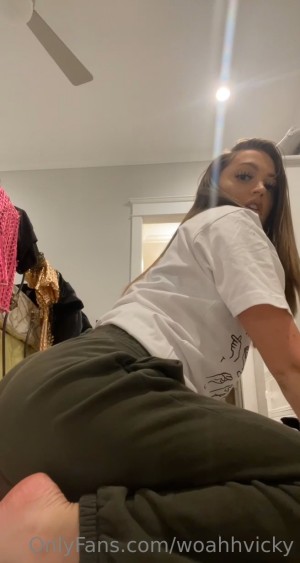 Woah Vicky Video #201