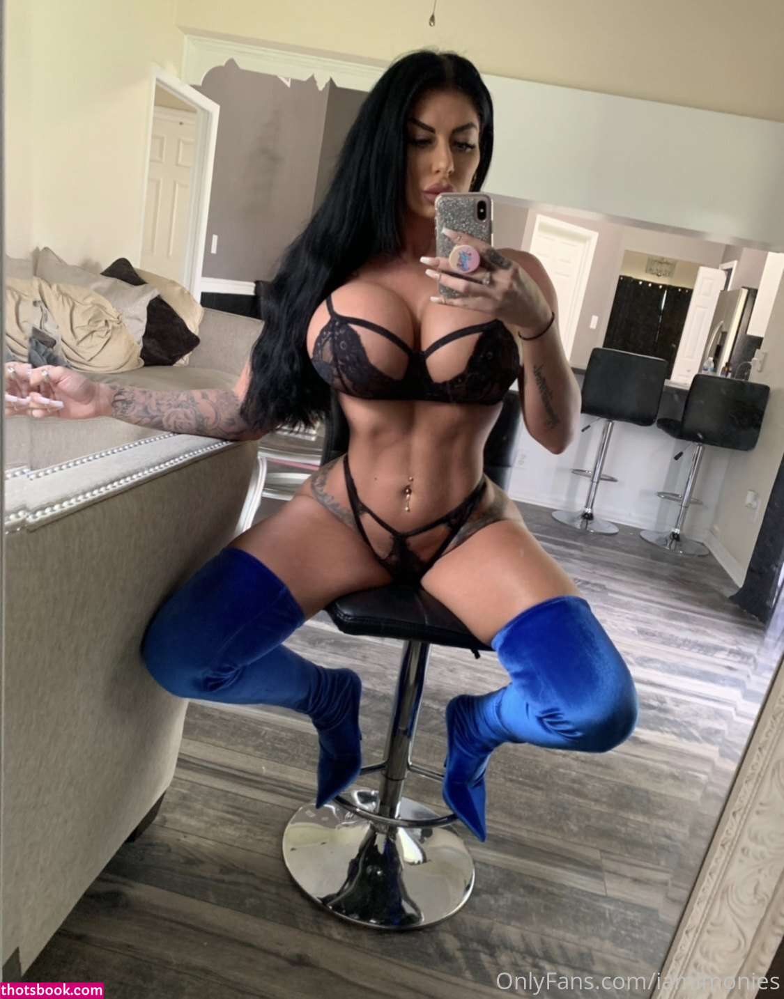 Lindi Nunziato Photo #137