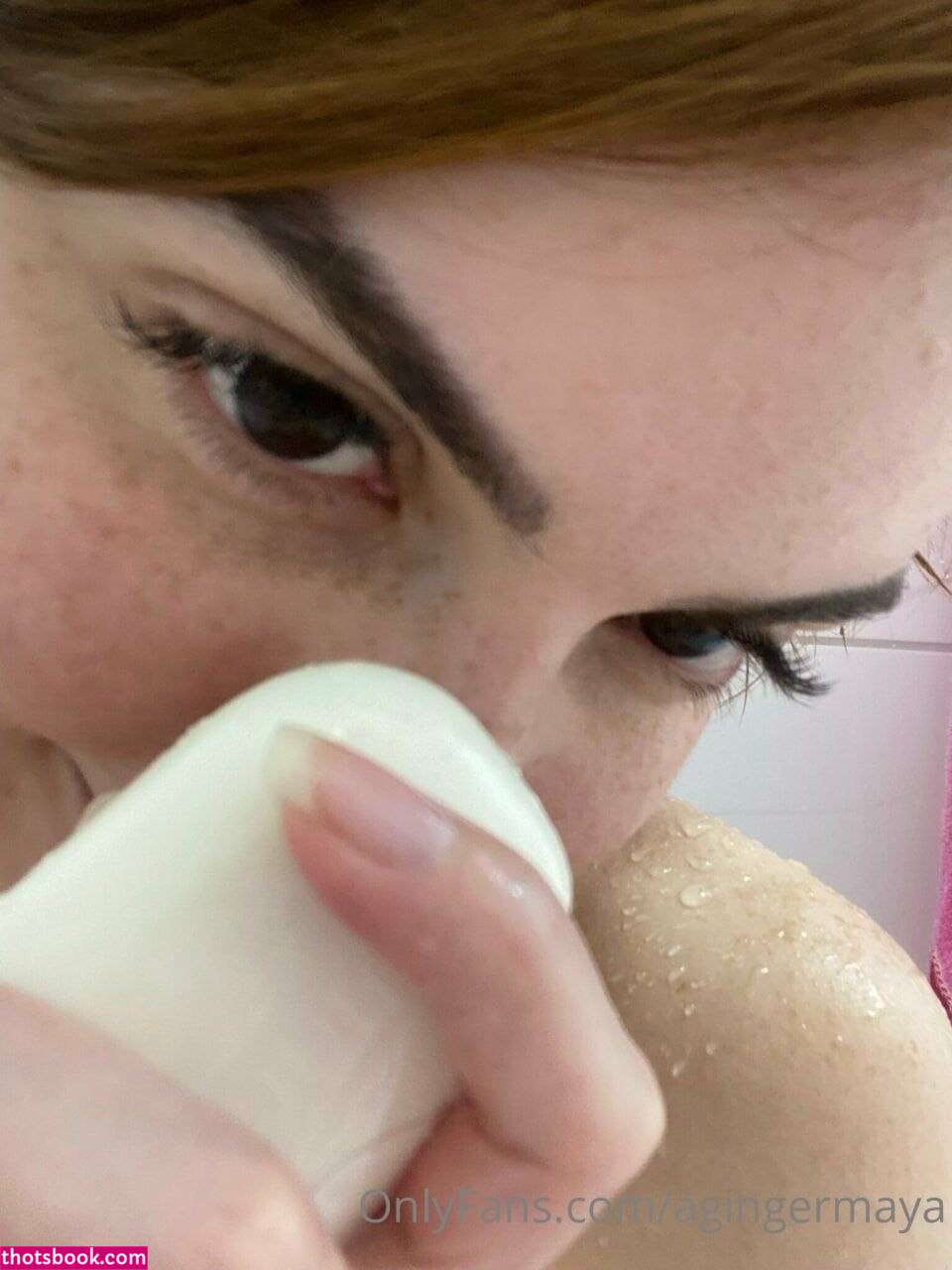 Maya Nunes Photo #30