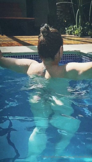 Nubia Oliver Photo #70