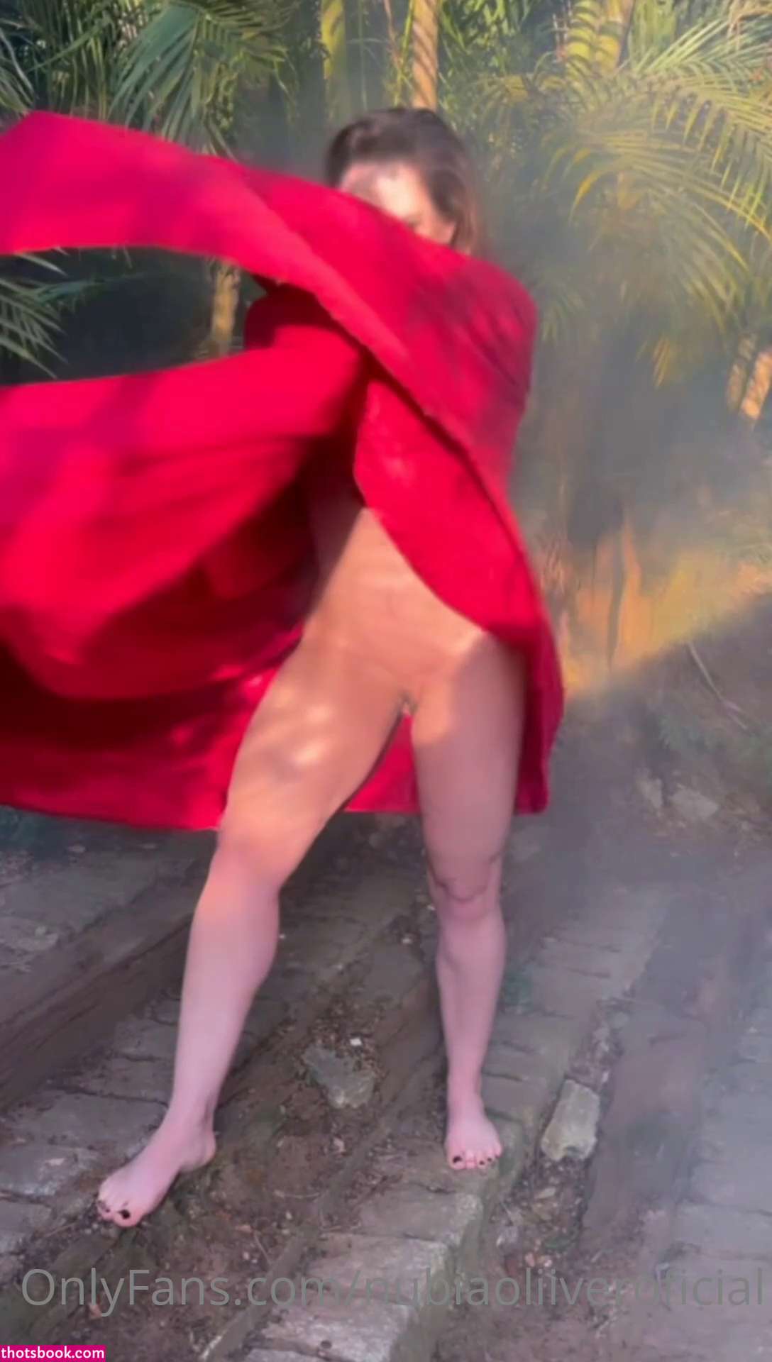 Nubia Oliver Photo #76