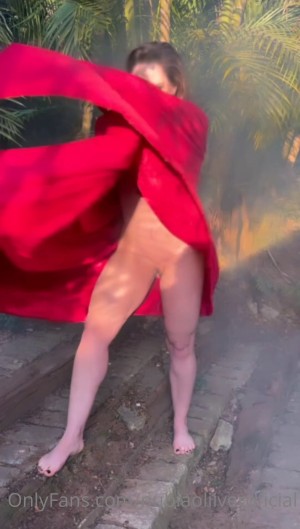 Nubia Oliver Photo #76