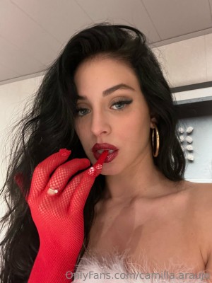 Camilla Araujo Photo #236