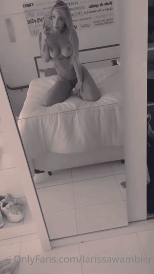 Larissa Wambier Photo #140