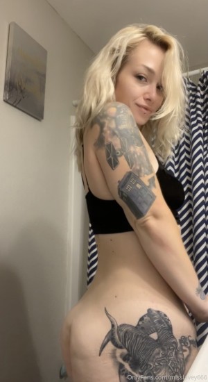 Misslavey666 Photo #104