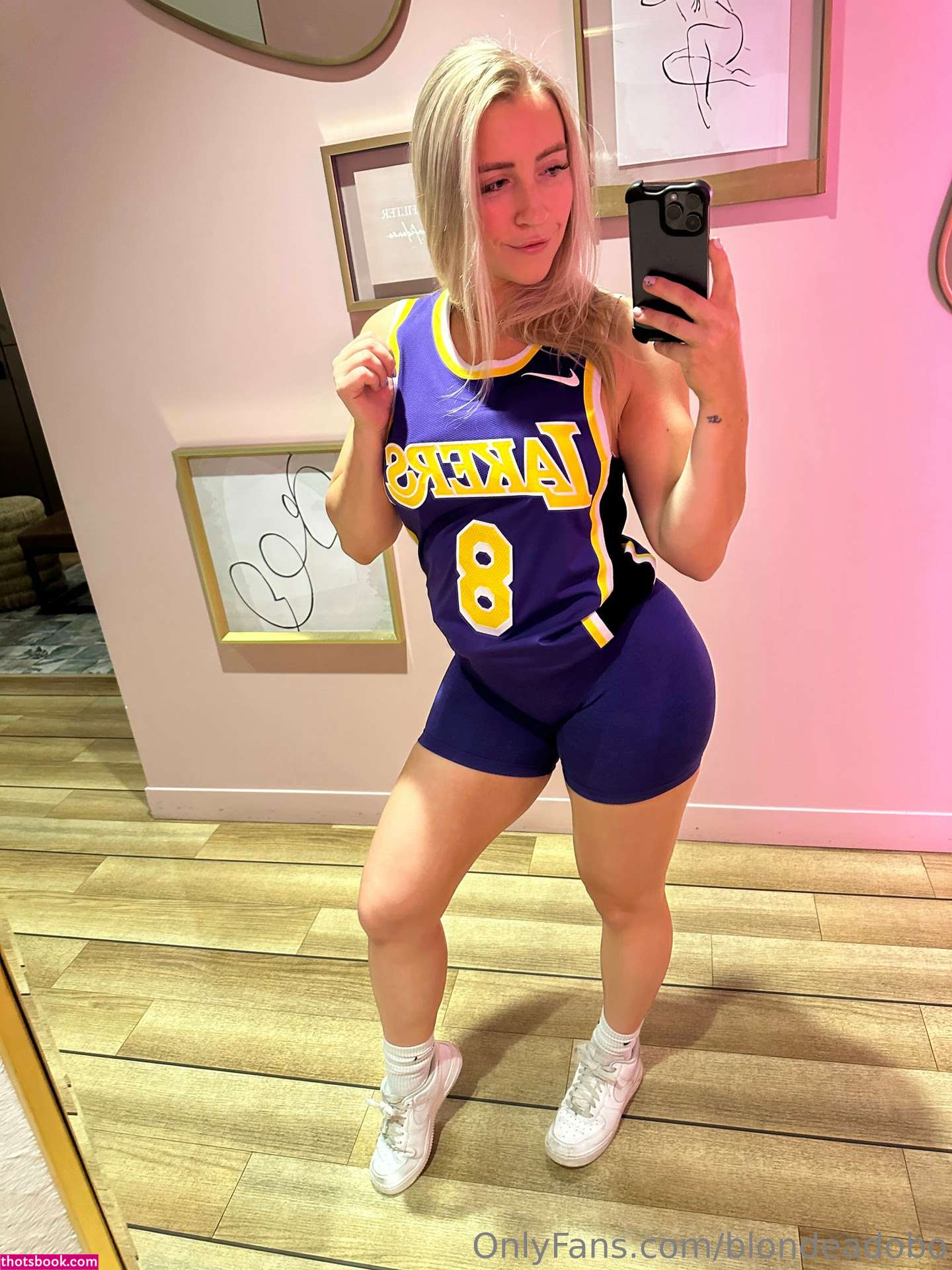 blondeadobo Photo #64