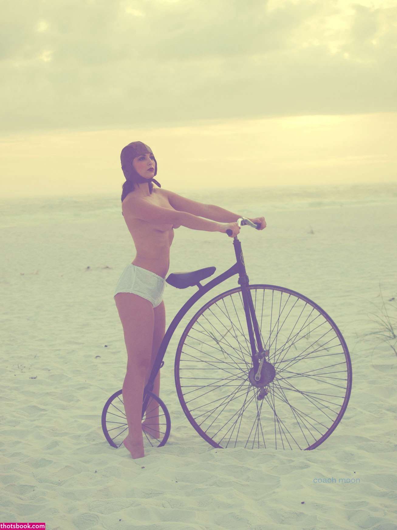 Carlotta Champagne Photo #732