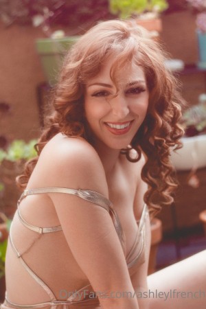 Carlotta Champagne Photo #829