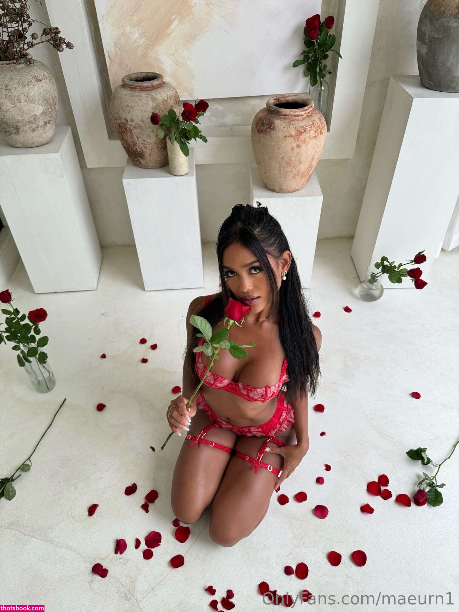 Maeurn Smiles Photo #115