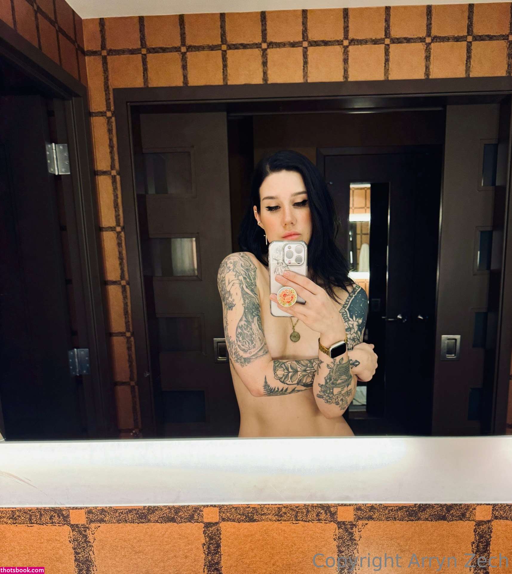 Arryn Zech Photo #452