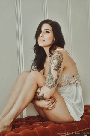 Arryn Zech Photo #483