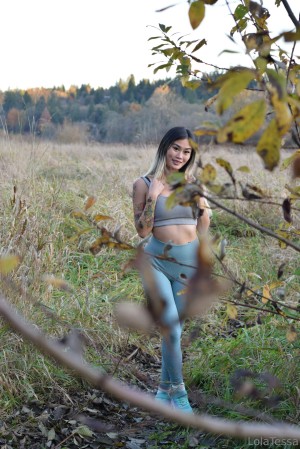 Lola Tessa Photo #146