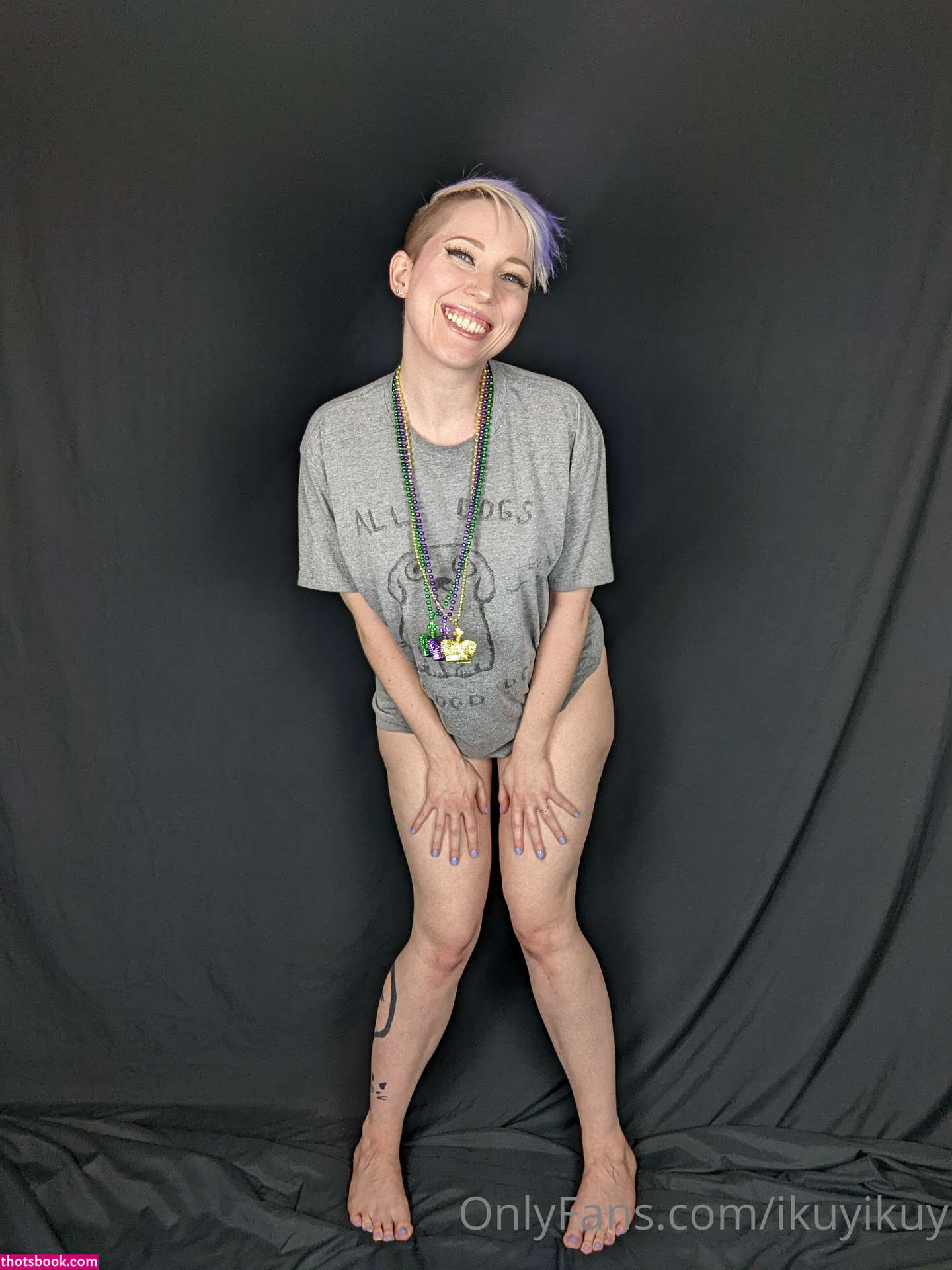 Ikuy Cosplayer Photo #44