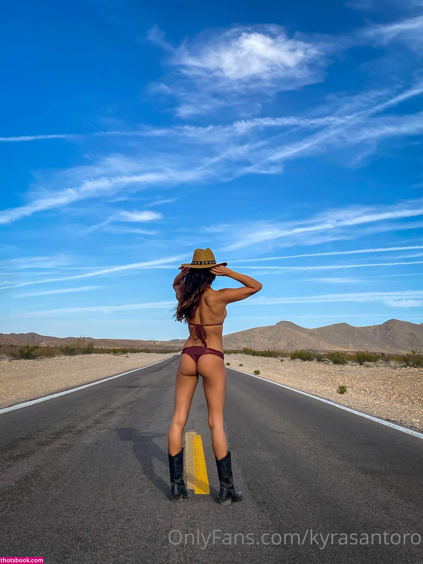 Kyra Santoro Photo #60