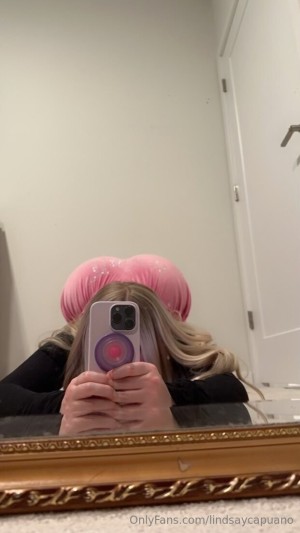 Lindsay Capuano Photo #157