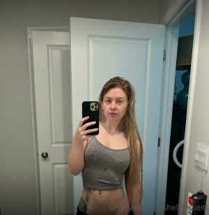 Shelby Dueitt Photo #82