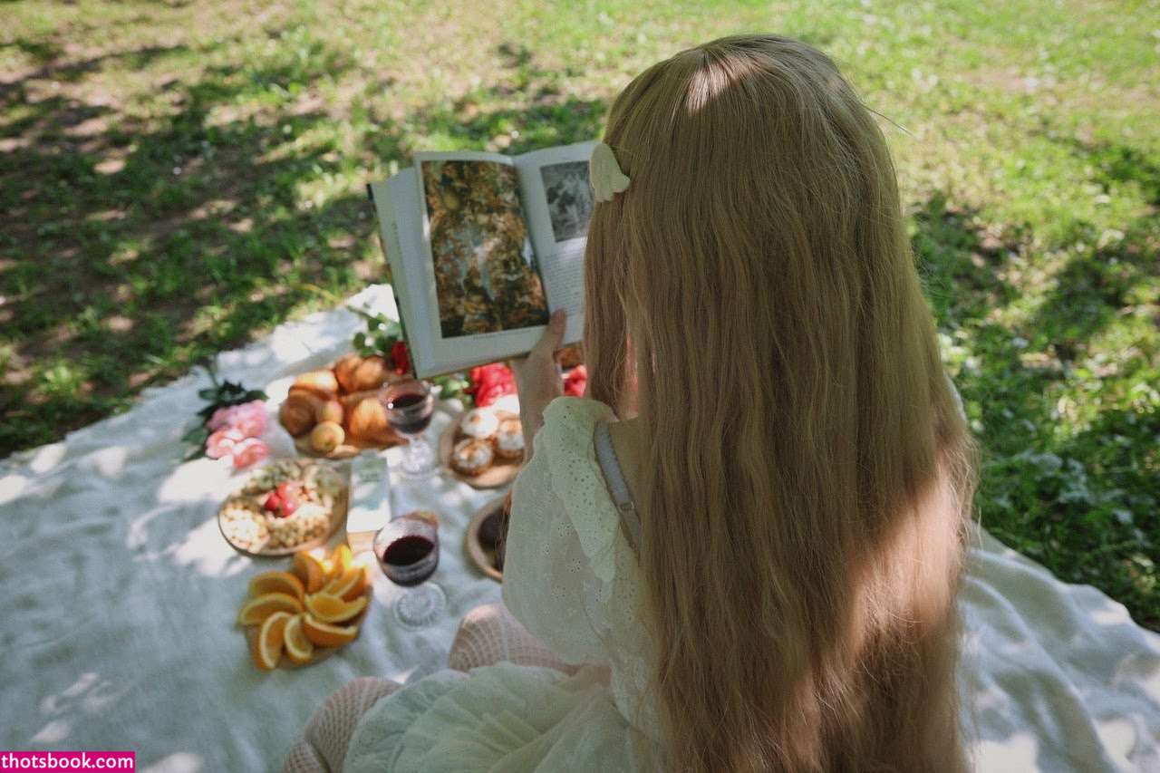 frauleinmilk Photo #386