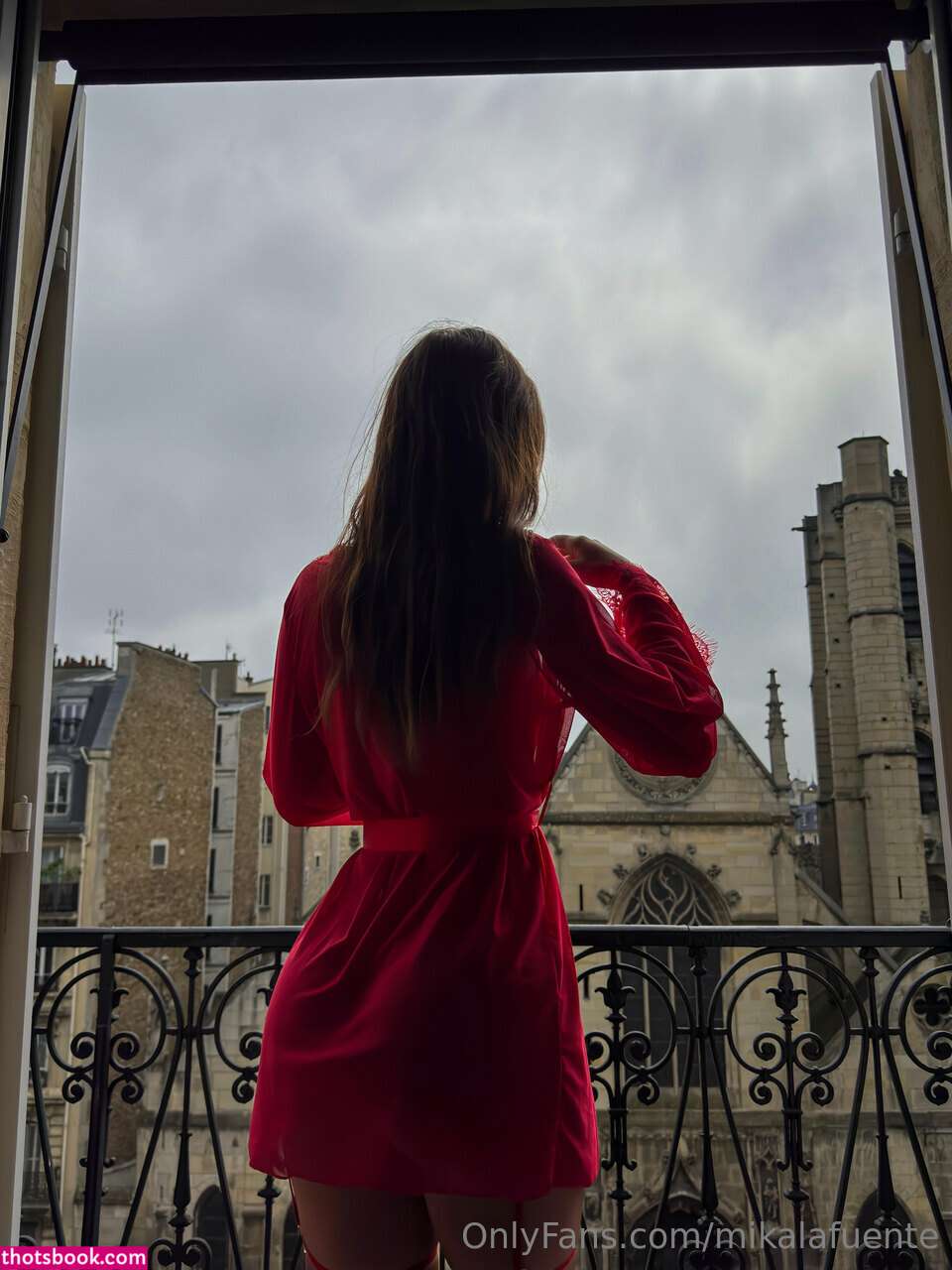 Mikaela Lafuente Photo #498