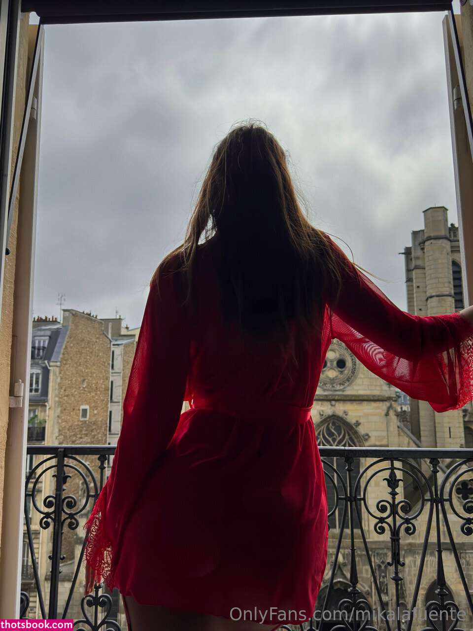 Mikaela Lafuente Photo #509