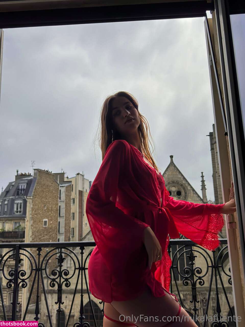 Mikaela Lafuente Photo #512