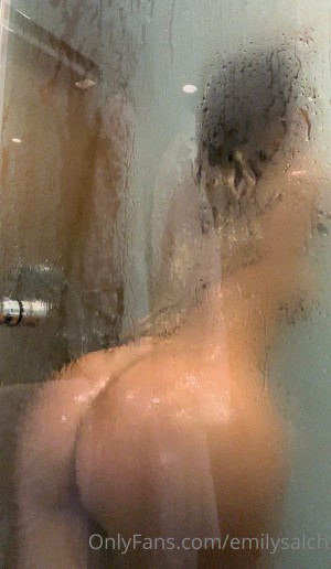 Emilysalch Photo #37