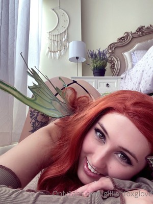 Gillian Foxglove Photo #24