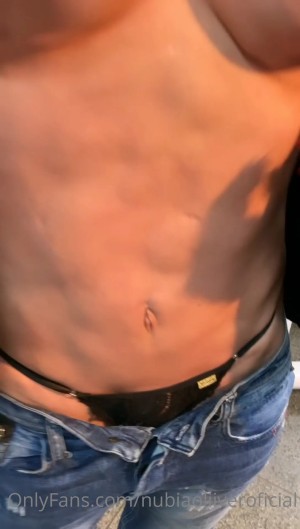 Nubia Oliver Video #176