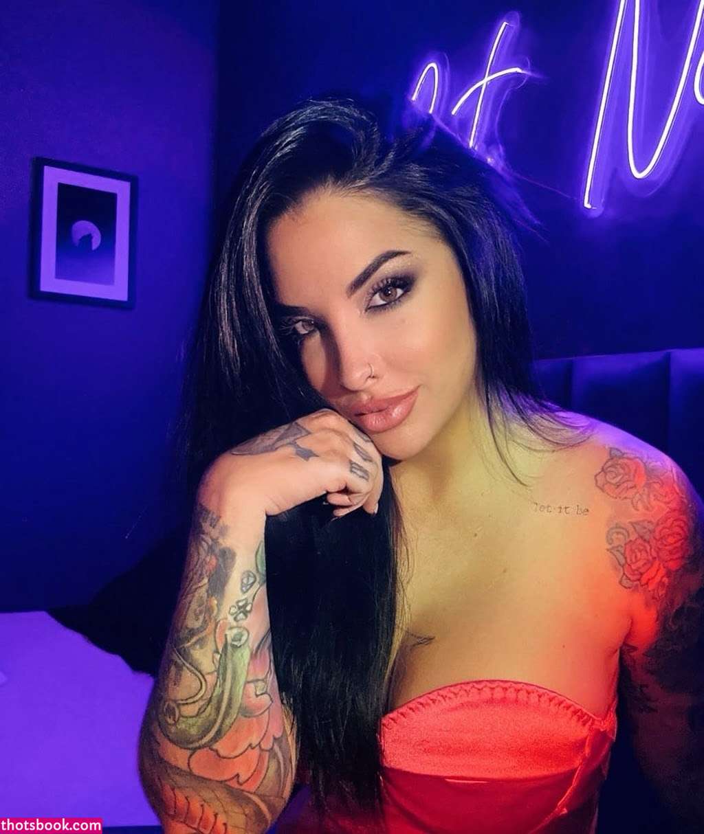 Clara Aguilar Photo #257