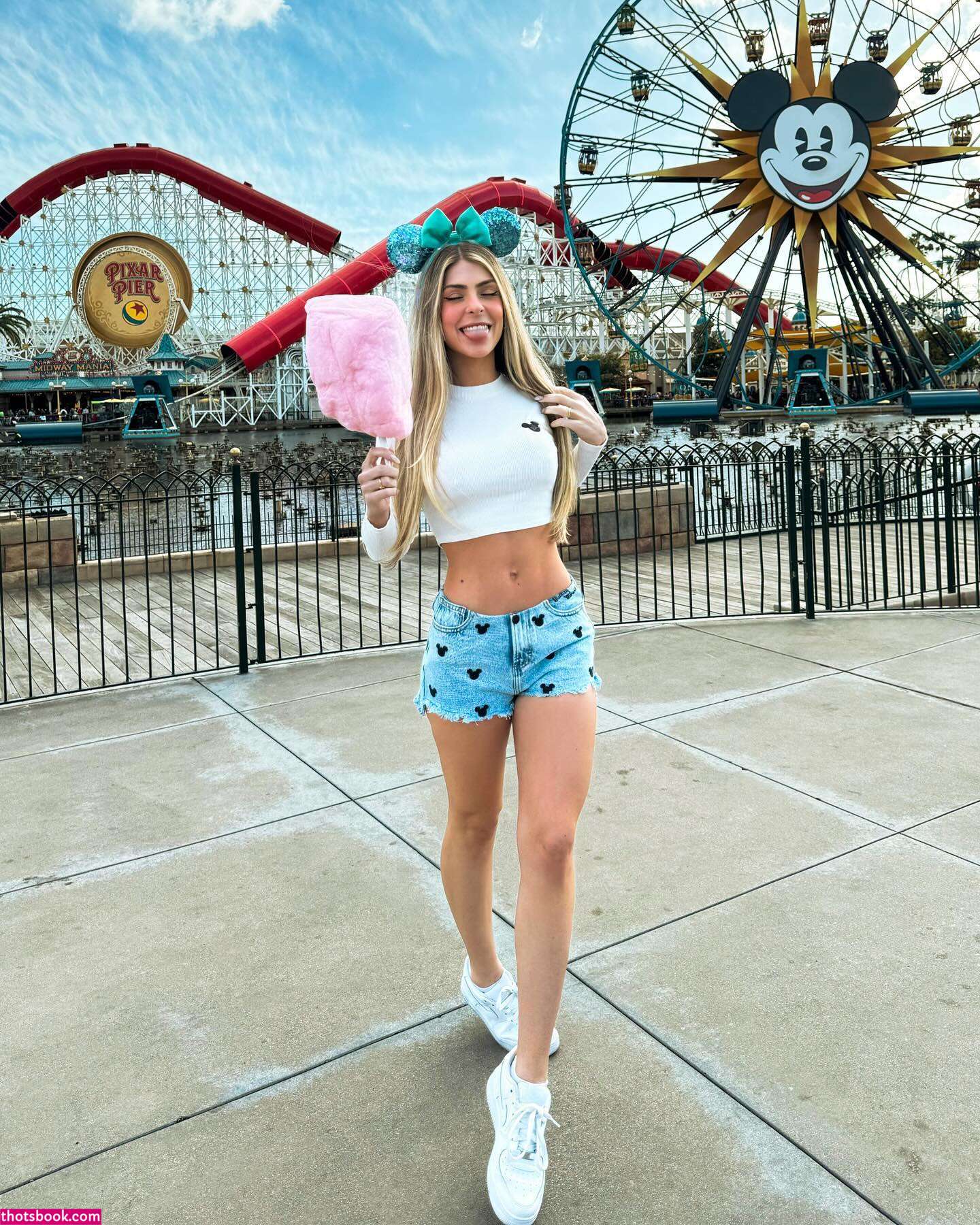 Ana Bruna Avila Photo #81