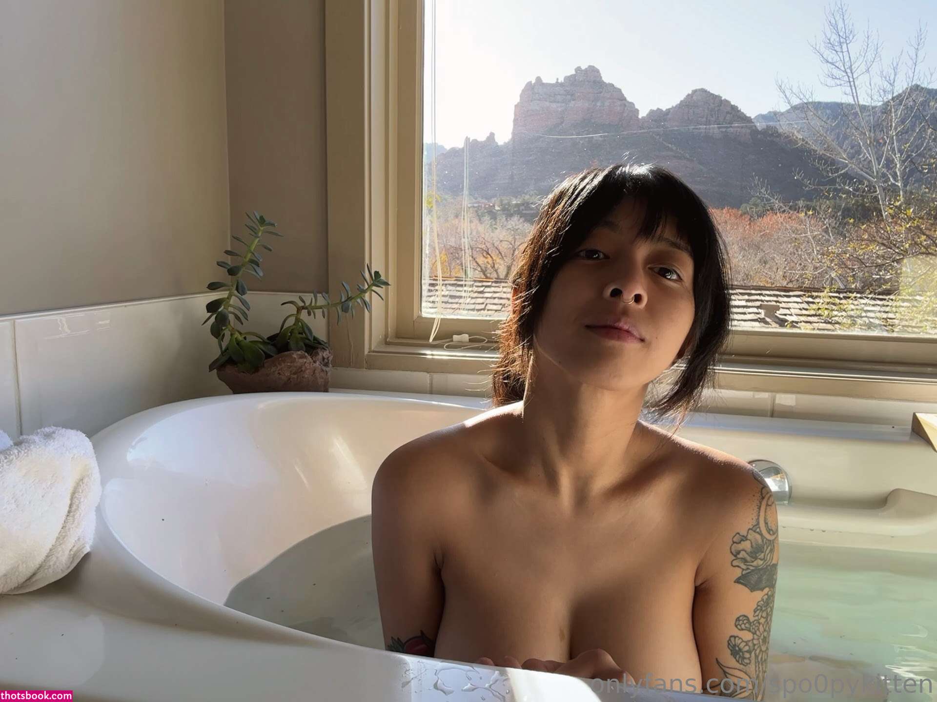 spo0pykitten Photo #243