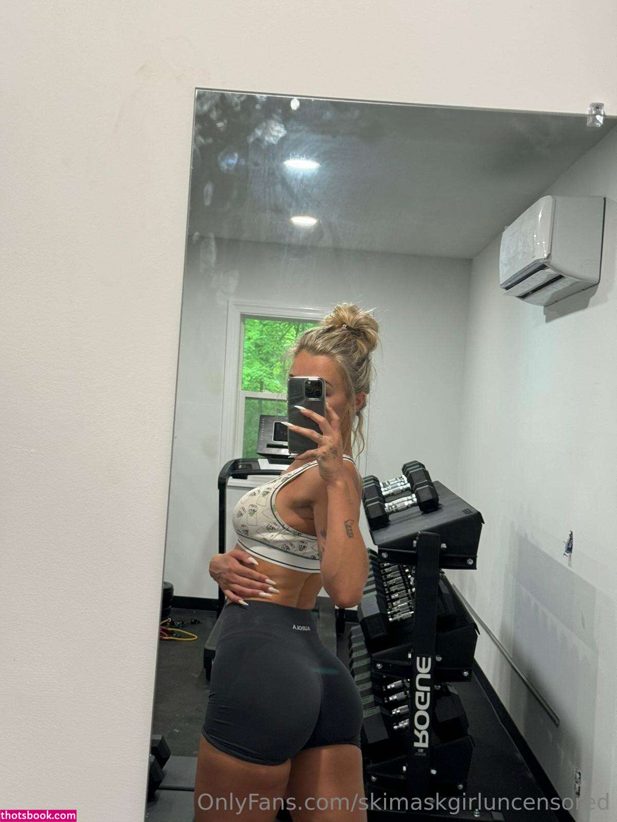 Briana Armbruster Photo #428