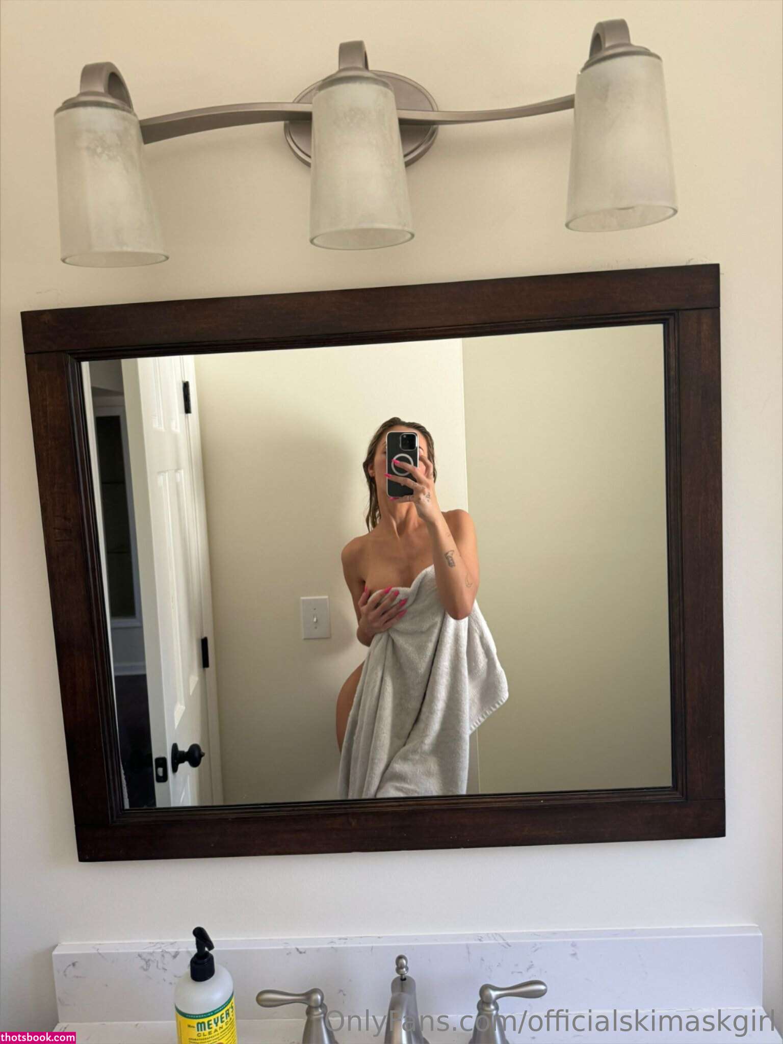 Briana Armbruster Photo #431