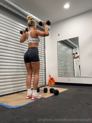 Briana Armbruster Photo #537