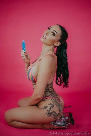 Kiki Daniels Photo #154