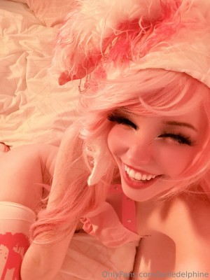 Belle Delphine Photo #7749