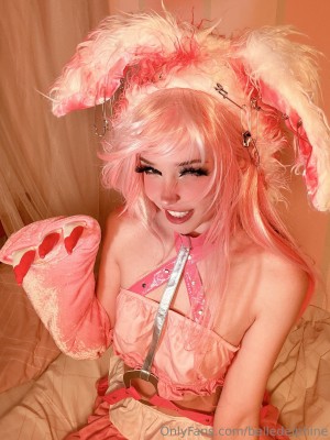 Belle Delphine Photo #7858