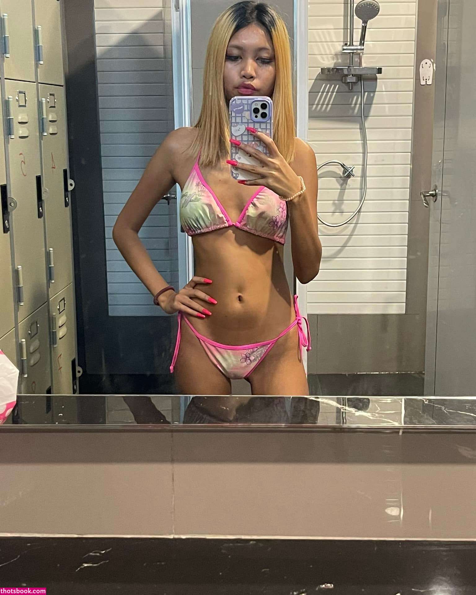 prapapin6047 Photo #6