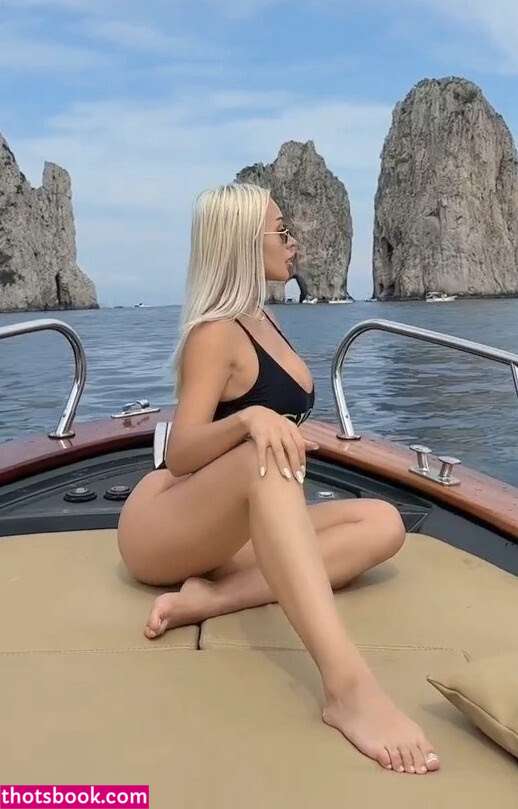 Daniella Chavez Photo #93