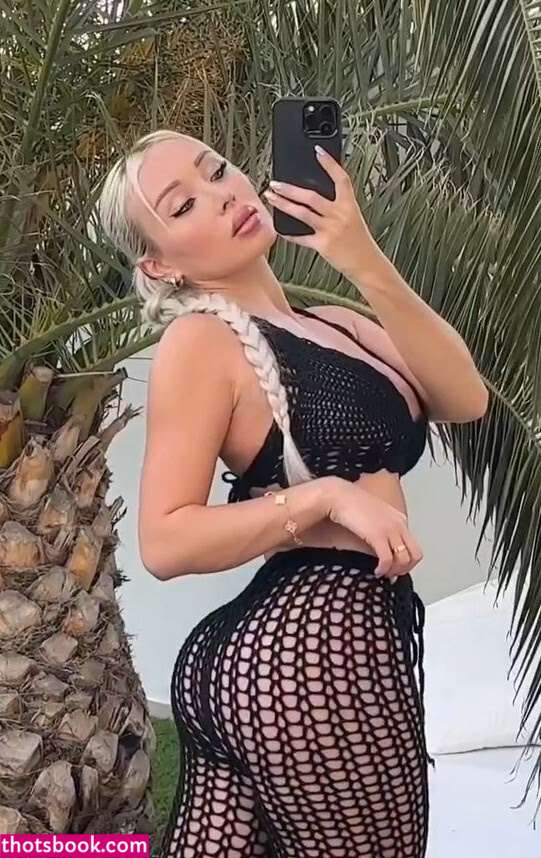 Daniella Chavez Photo #118