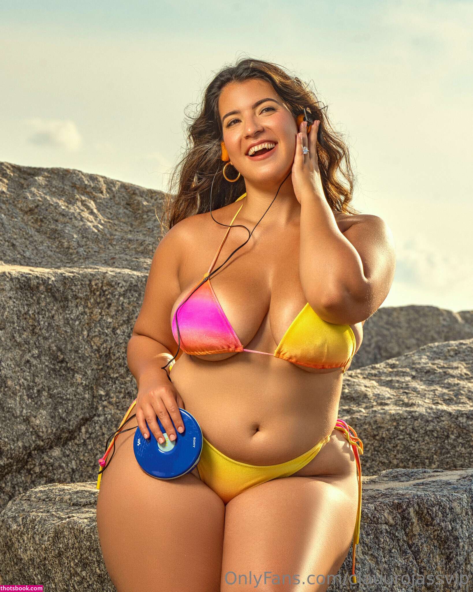 Claudia Rojas Photo #58